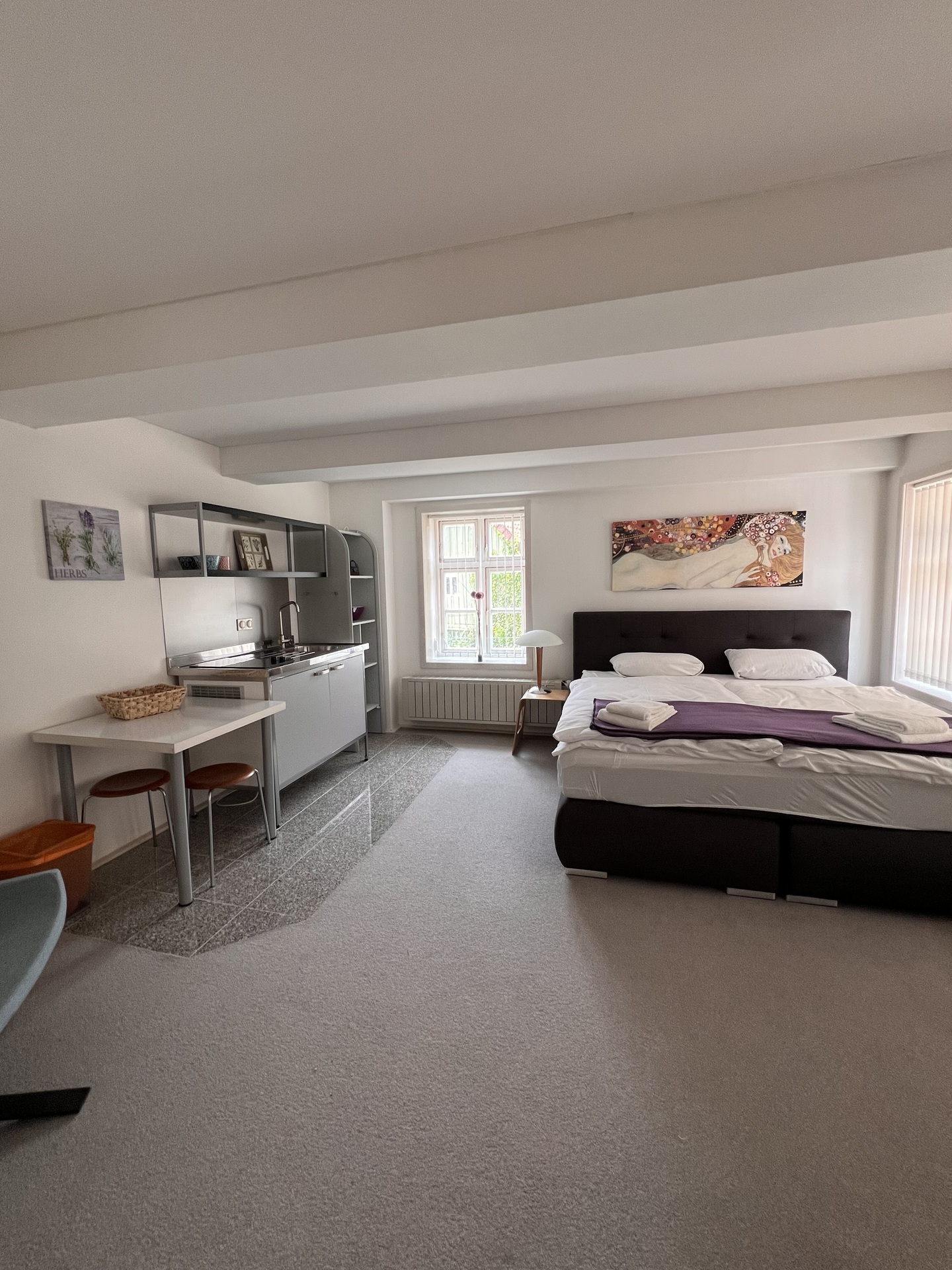 Schlafzimmer 6 im 2.OG.jpeg